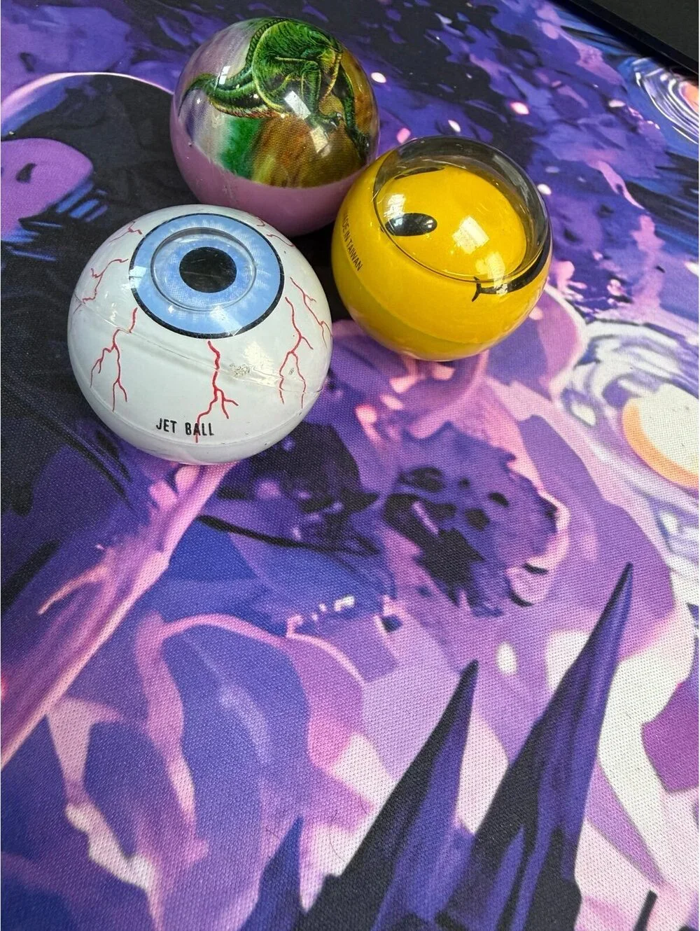 Vintage Jet Ball Lot of 3 Eyeball Smiley Dinosaur Novelty Balls Taiwan